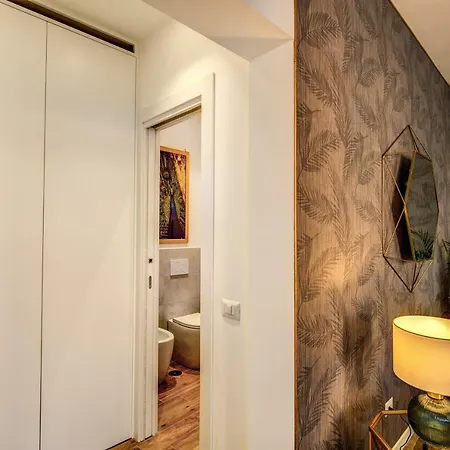 Lovely - Historic Center Apartment Rom
